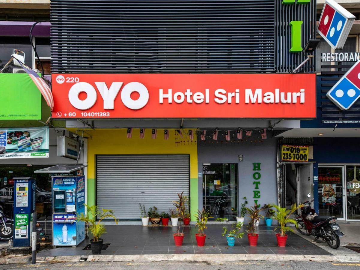 Hotel Oyo 220 Sri Maluri 2*