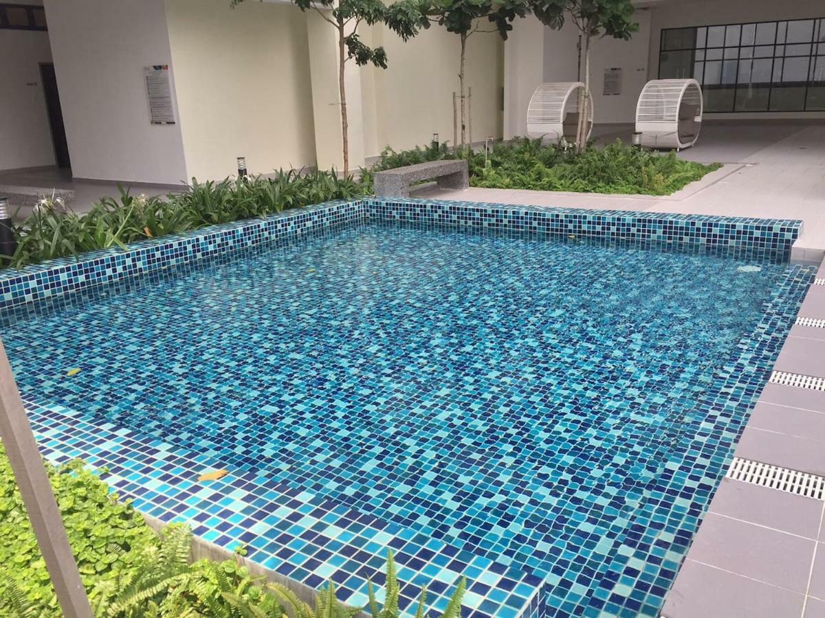 Apartment Vim 3 At Bdr Menjalara Near Eateries & Mall, Free Parking