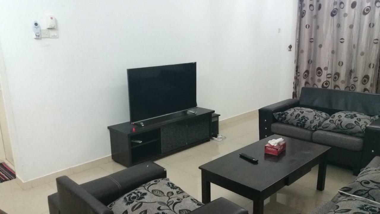 Apartment Large 4bedroom Homestay Pv6 With Large Swimming Pool Kuala Lumpur
