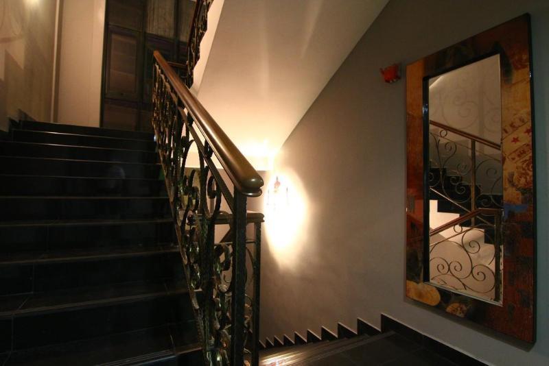 Oyo 89494 Max Star Khách sạn