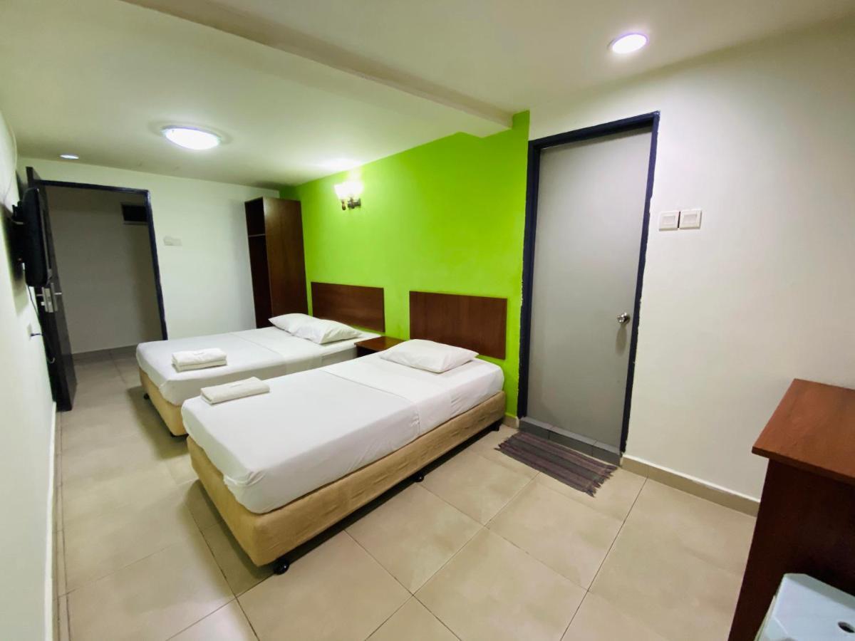 Jrl Budget Hotel 3*
