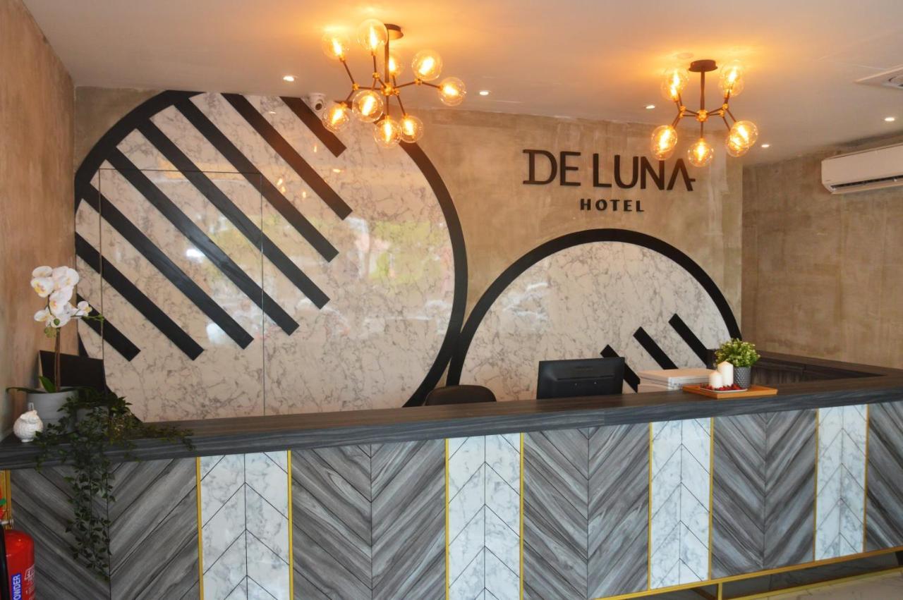 Hotel De Luna Sri Petaling 2*
