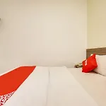 Oyo 89655 Sri Duta Hotel