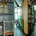 Cozy Regalia Kl 吉隆玻 Lrt & Ktm @1 Parking & Wifi