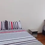 Vue Residences Service Suite - 2 Rooms For 4 Pax