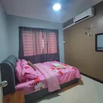 Homestay Kasyaf Hukm Cheras With Wi-Fi