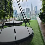 Ceylonz Suite