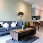 Agile Bb Residence Pavilion Trx By Gb