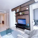 Tropicana Residence Klcc @ Getaway Home Suite
