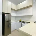 Studio At Neu Suites By The Relaxstay