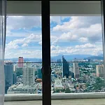 Luxury Suite At Quill Residences