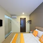 Oyo 142 Sh Hotel Kota Damansara