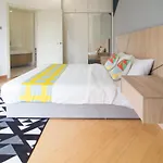 Oyo Home 501 Luxury 1Br Crest Condo