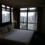 Ridge Service Suite At Times Square