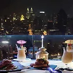 Regalia Suite Klcc @ Awesome Stay