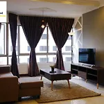 Homely Condo @ Pearl Point By The Best Host