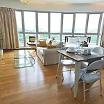 Klcc Inifinity Pool - The Regalia Residences & Suites By Kl Minsu