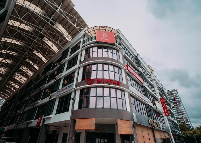 B Lot Hotel