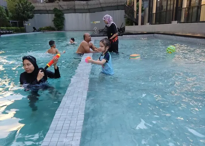 Astoria Ampang, 6Pax - Near Klcc, Zoonegara, Ampangpoint Mall