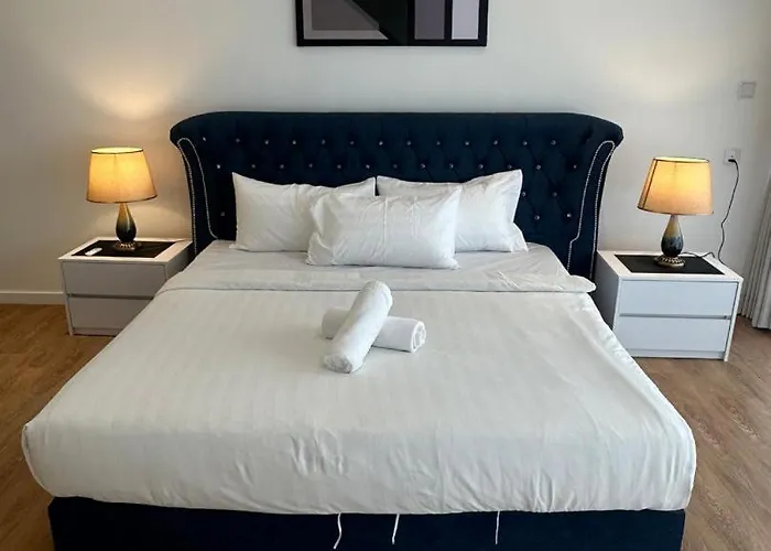 Luxury Suite At Quill Residences