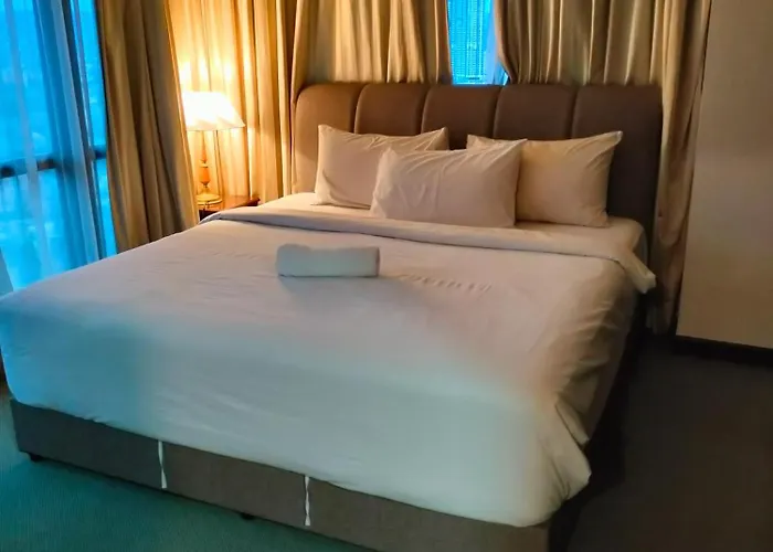 Kl Brave Service And Suite At Times Square