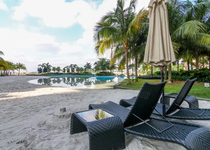 Sandy Beach Le Yuan Residence