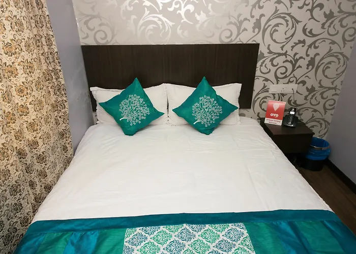 Oyo Rooms Maharajalela Monorail Station
