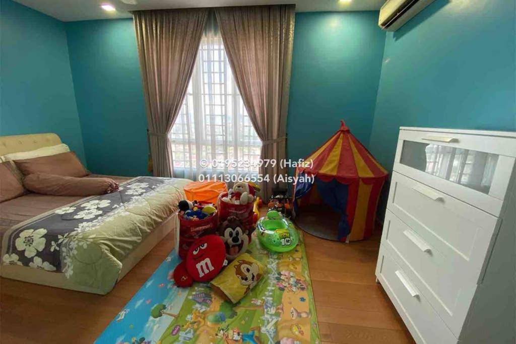 Pv12 Platinum Lake Condominium Apartment *