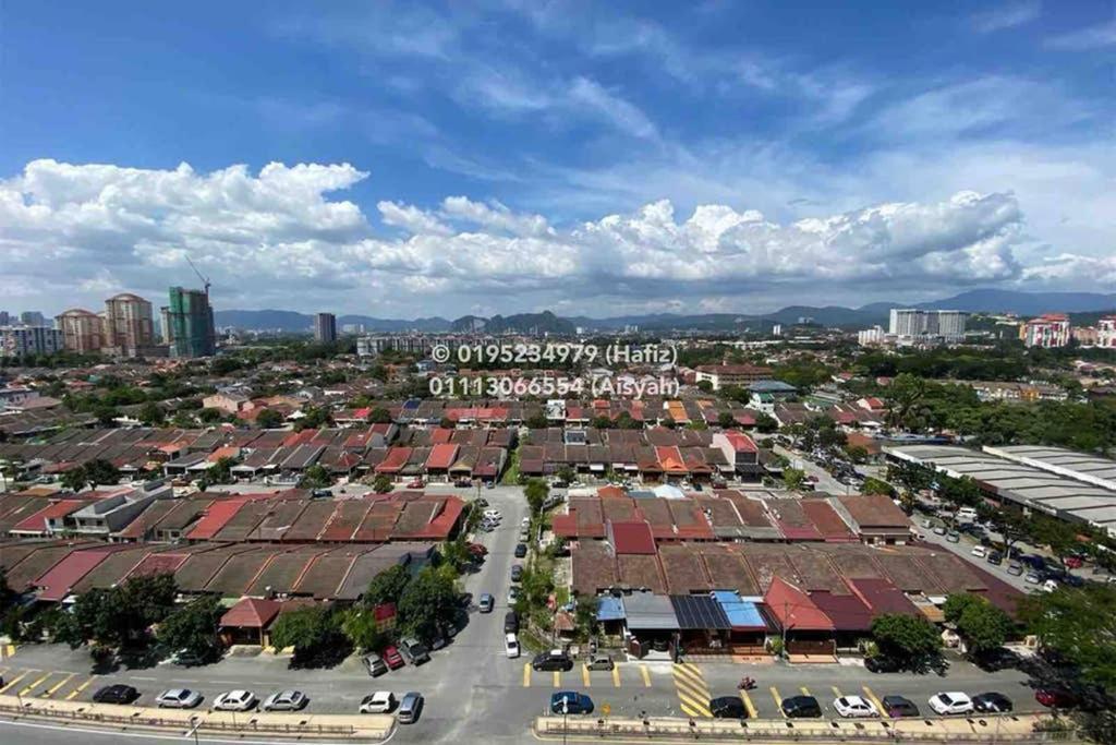 Pv12 Platinum Lake Condominium *