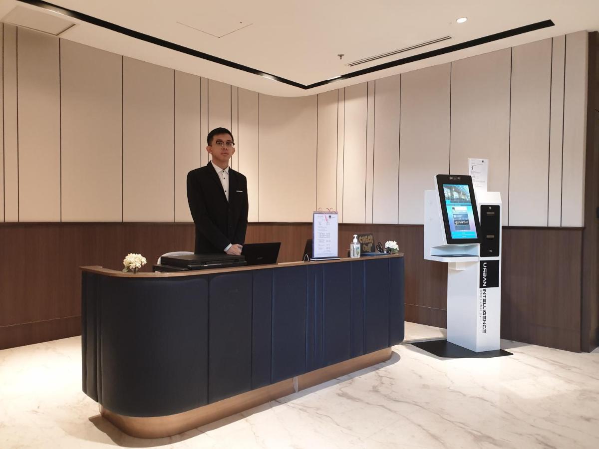 Hotel Dorsett Sri Hartamas Kl By Roam 4*
