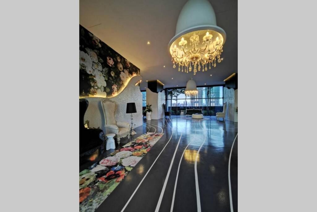 Happyhome @ Arte Mont Kiara Hartamas Damansara Apartment *