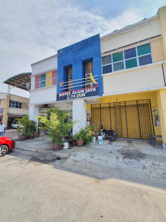 Hotel Oyo 90202 Hotel Alam Jaya