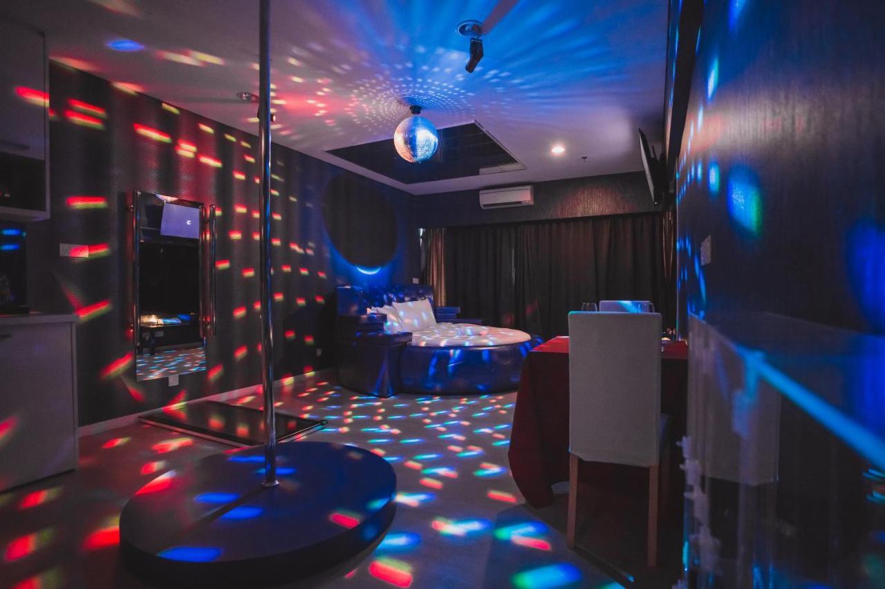 Love Romance Suite