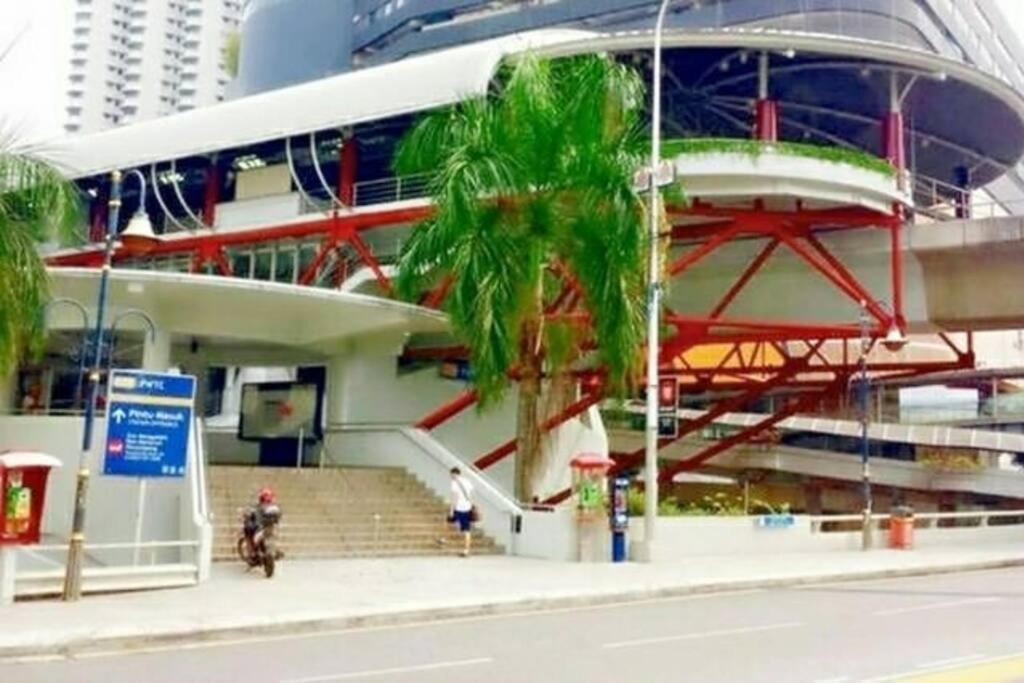 Apartment Cozy Regalia Kl 吉隆玻 Lrt & Ktm @1 Parking & Wifi *