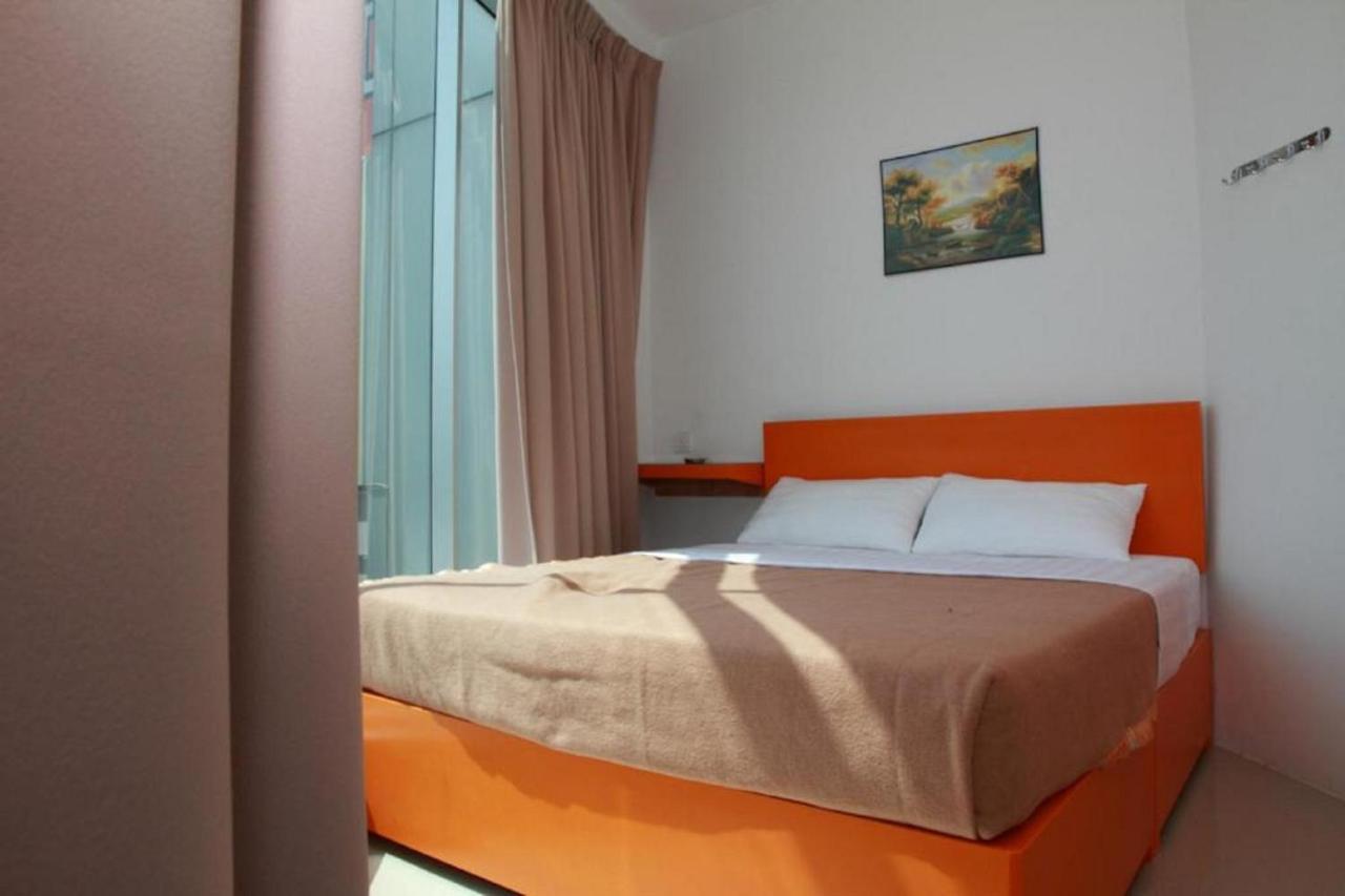 1 Kuchai Hotel 3*