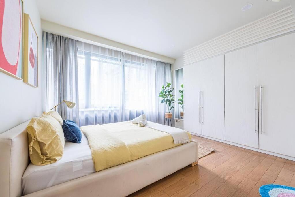 2min Walk To Lot 10, 5 Min To Pavillion 2br 8-2 Wifi 100mbps Apartment *