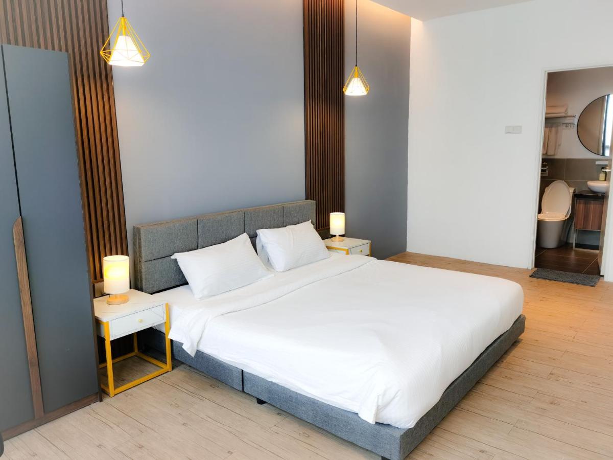The Parkville - Bangsar Trade Centre Apartemen *