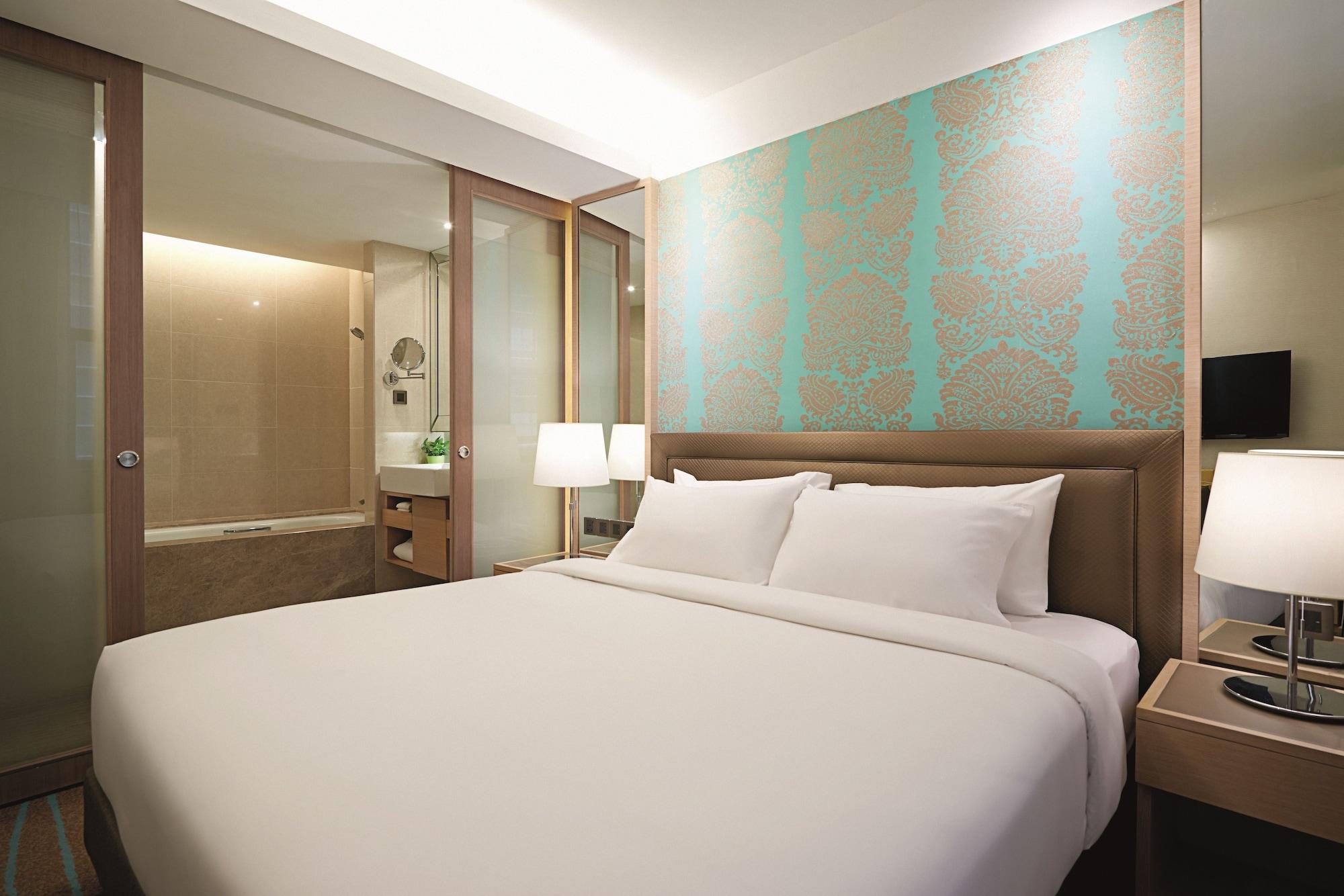Cosmo Hotel 4*