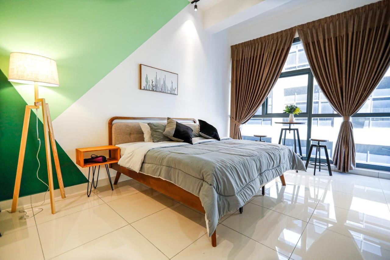 3 Tower By Plush Apartment *