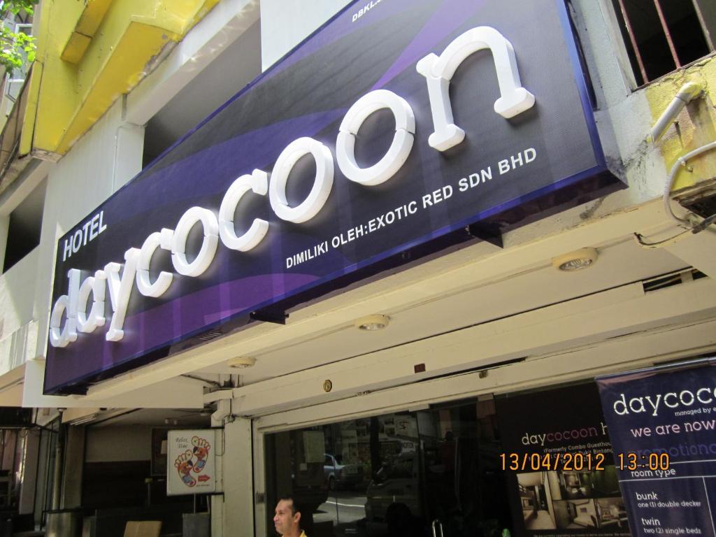 Day Cocoon Hotel 2*