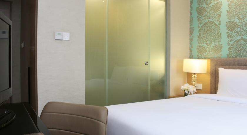 Cosmo Hotel 4*