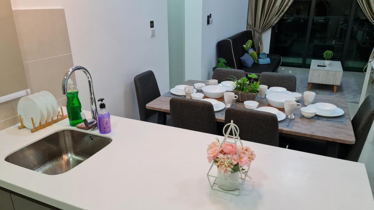 Apartment Luxury 5star 2room Mid Valley Sunway By Stayz *