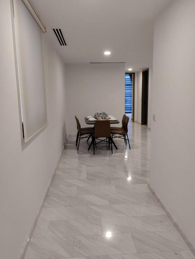 Eaton Residences Klcc By Luna Apartment