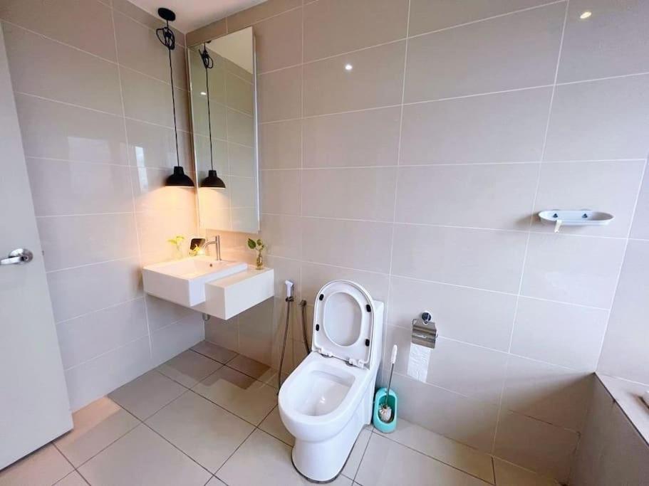 Promoconnected Train 2 Bedroom Căn hộ Kuala Lumpur