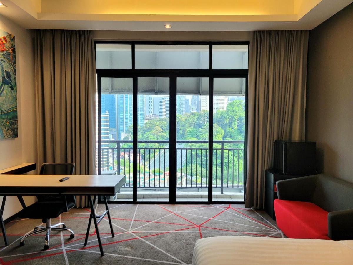 M101 By Asiapex Apartment *