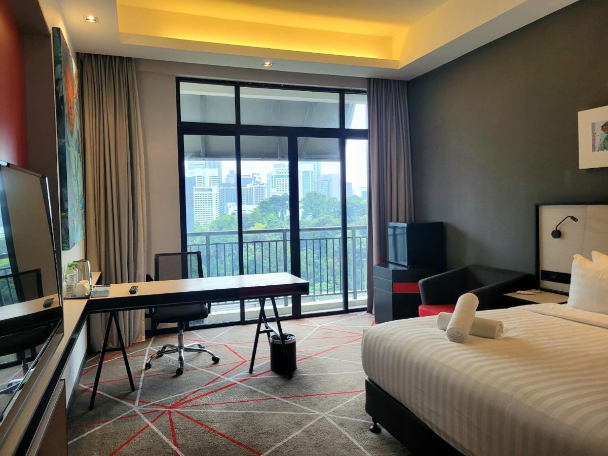 M101 By Asiapex Apartment *