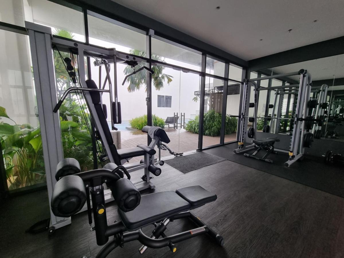 Apartment Free Parking Revo 2room Rooftop Pool L21