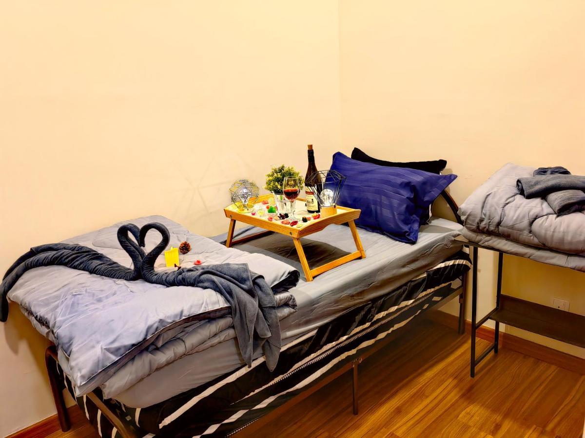 Apartment Petalz Luxury 10pax Mid Valley Old Klang Road Oug Klang Kl *