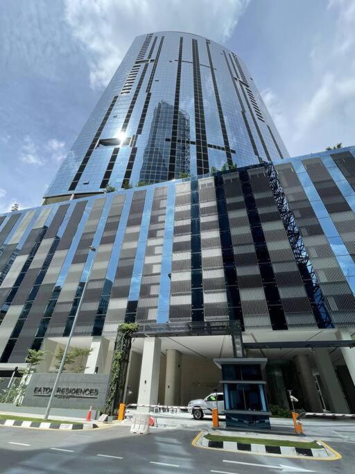 Apartment Eaton Residences *