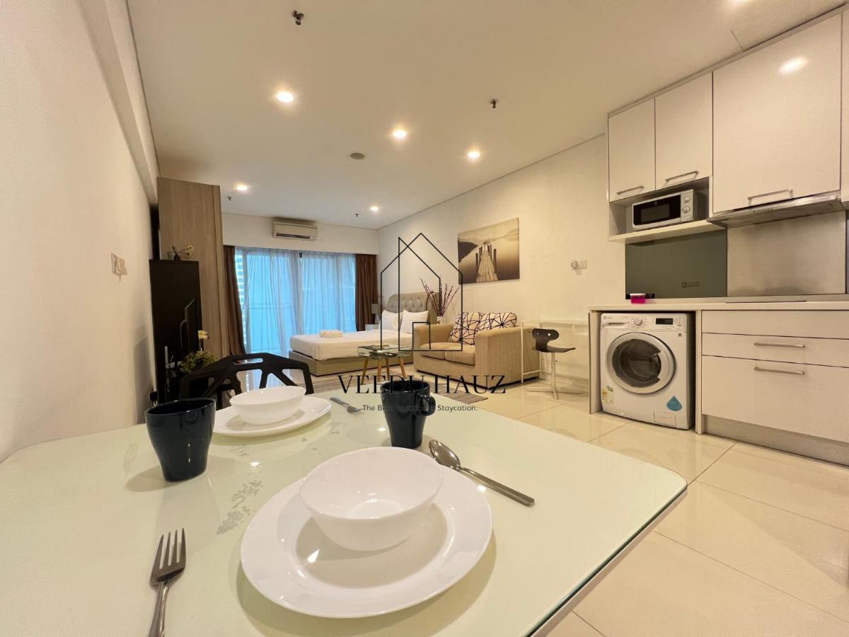 Mercu Summer Apartment *